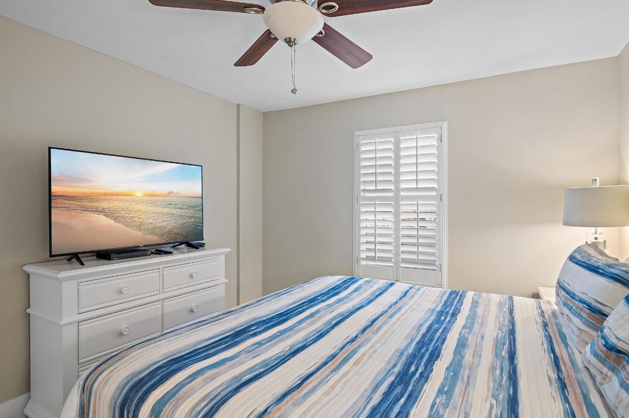 Pelican Beach Resort - Destin Condo Getaways By Cls Экстерьер фото