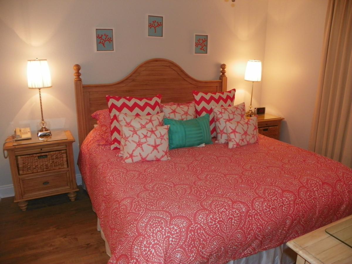 Pelican Beach Resort - Destin Condo Getaways By Cls Номер фото